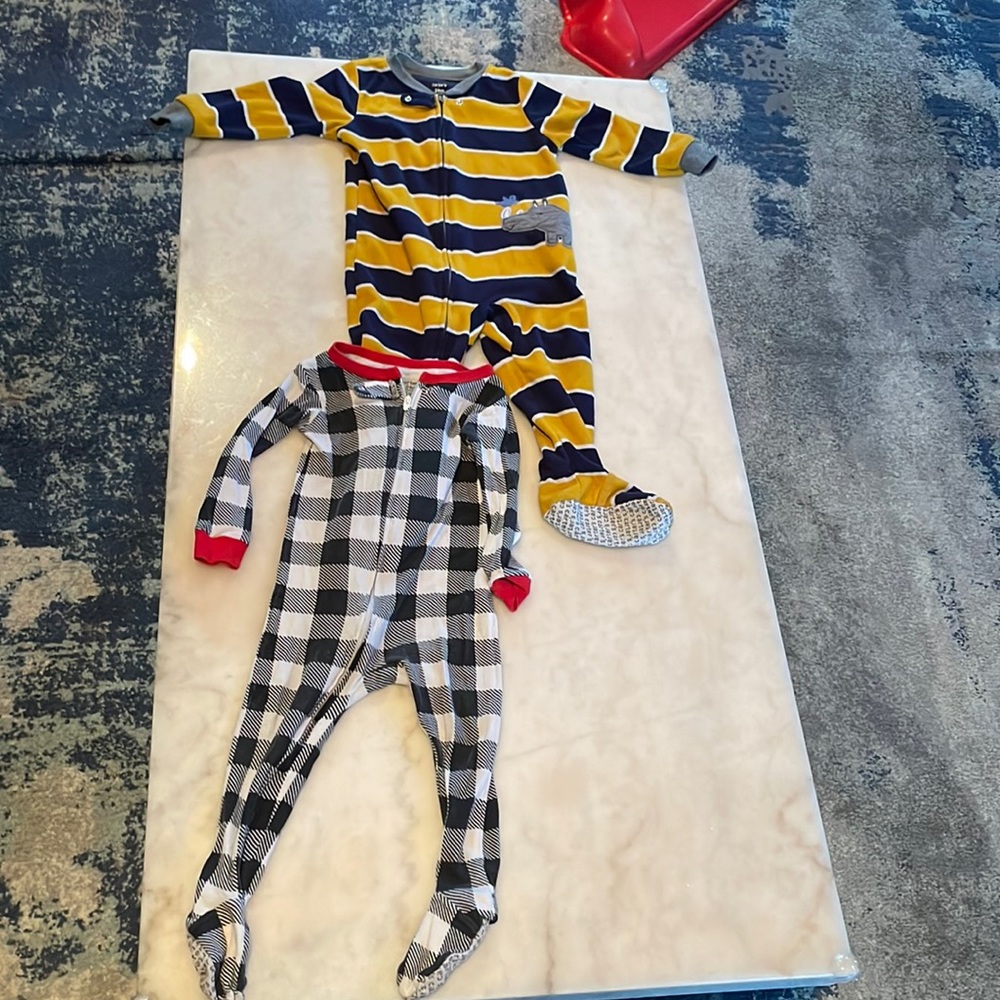 2 pajamas | Carter’s | yellow & blue is fleece | black & white is cotton | 24m